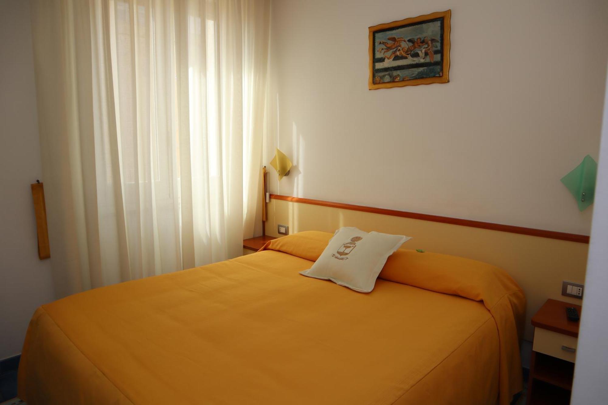מאיורי Meuble Casa Mannini Rooms מראה חיצוני תמונה