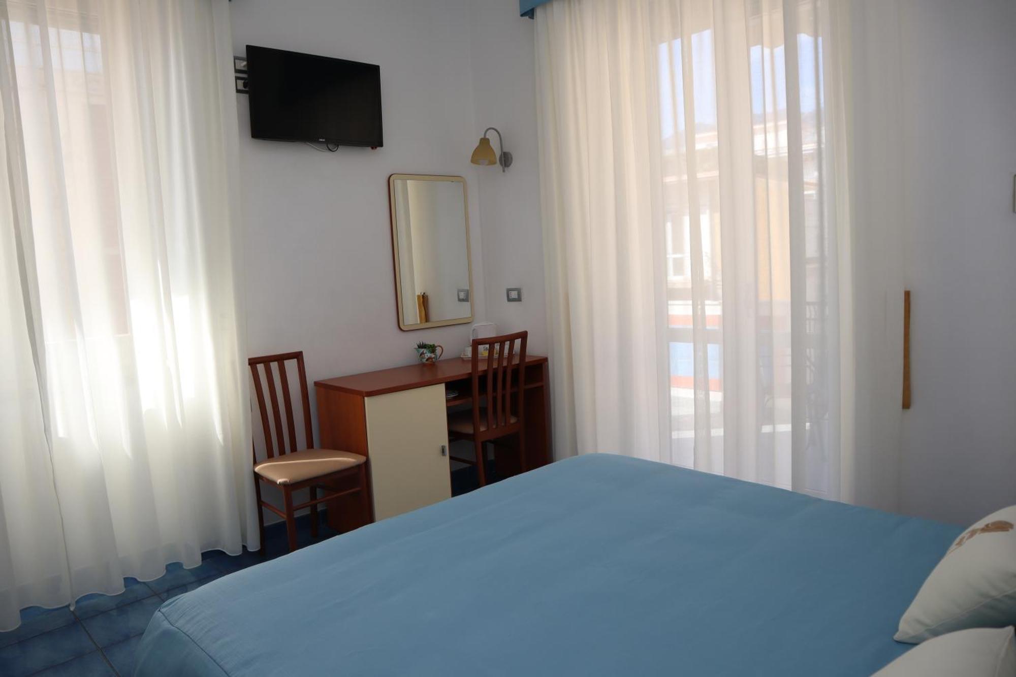 מאיורי Meuble Casa Mannini Rooms מראה חיצוני תמונה